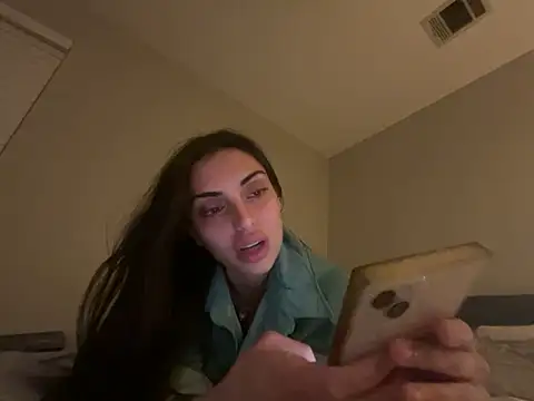 Snapshot of geld_88 chatting on 02-17-25, 02:31 geld 88 online show from 02-17-25, 02:31
