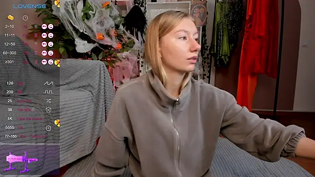 Rachel Rut online show from 10-21-25, 04:12
