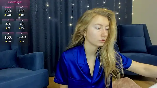 Snapshot of Rachel_Rut chatting on 11-22-25, 03:05 Rachel Rut online show from 11-22-25, 03:05