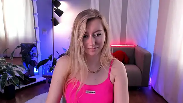 Rachel Rut online show from 03-18-25, 08:39