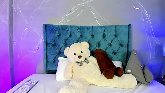 fierygroup online show from 04-12-26, 01:42