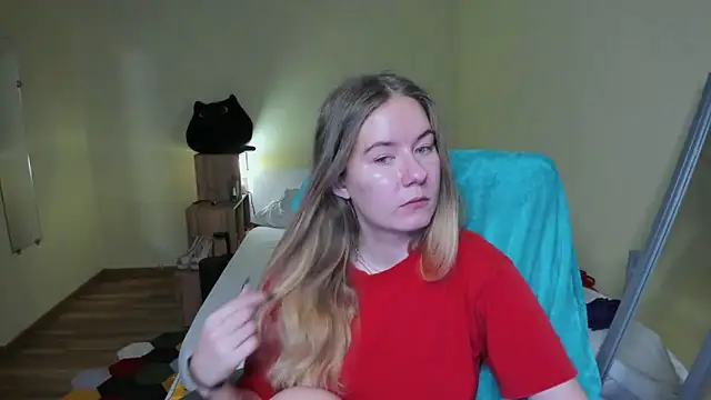 EmilyPaw online show from 03-05-25, 03:51