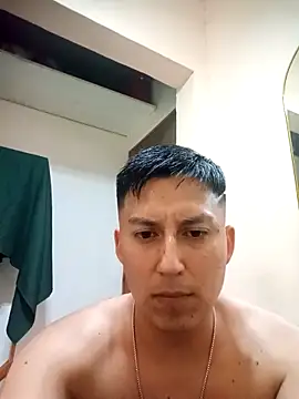LuisMex1998 online show from 04-23-26, 12:11
