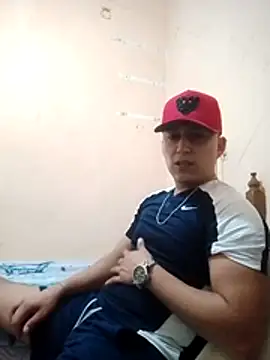 Snapshot of LuisMex1998 chatting on 10-25-25, 11:27 LuisMex1998 online show from 10-25-25, 11:27