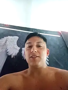 Snapshot of LuisMex1998 chatting on 12-23-25, 08:24 LuisMex1998 online show from 12-23-25, 08:24