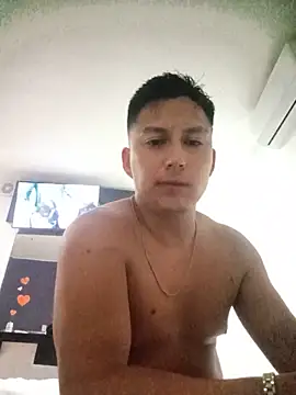 Snapshot of LuisMex1998 chatting on 06-03-26, 08:37 LuisMex1998 online show from 06-03-26, 08:37