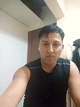 Snapshot of LuisMex1998 chatting on 01-14-26, 12:14 LuisMex1998 online show from 01-14-26, 12:14