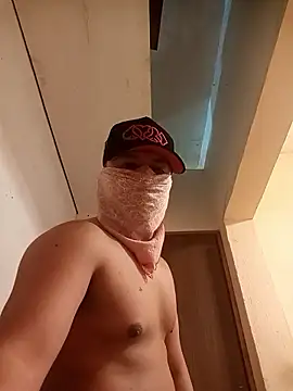 Snapshot of LuisMex1998 chatting on 01-05-26, 08:56 LuisMex1998 online show from 01-05-26, 08:56