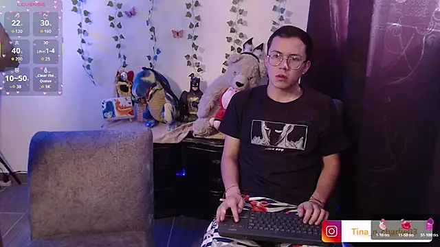 Tina 4 Charlie online show from 02-08-26, 03:10