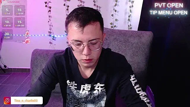 Tina 4 Charlie online show from 06-30-26, 01:11