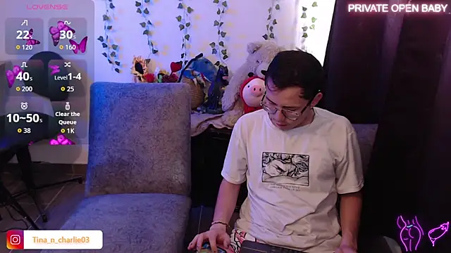 Tina 4 Charlie online show from 11-28-25, 02:39