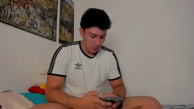 Snapshot of Amon__ashford chatting on 03-09-25, 10:19 Amon ashford online show from 03-09-25, 10:19