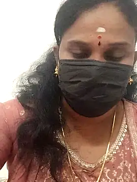 Snapshot of Tamil_Aathira chatting on 03-10-25, 11:23 Tamil Aathira online show from 03-10-25, 11:23