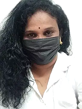 Snapshot of Tamil_Aathira chatting on 03-14-25, 07:44 Tamil Aathira online show from 03-14-25, 07:44