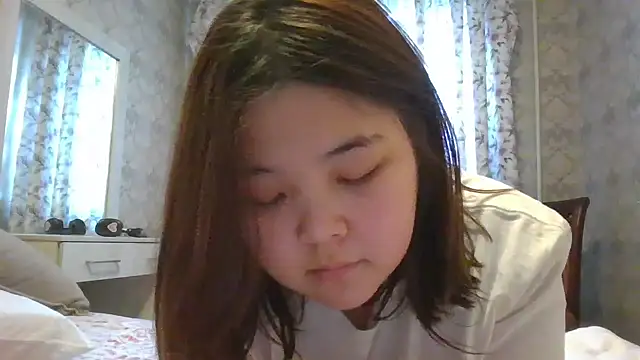 elysiann3 online show from 02-22-25, 11:46