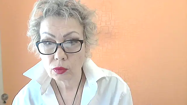 NessyJenixs online show from 03-15-26, 07:59