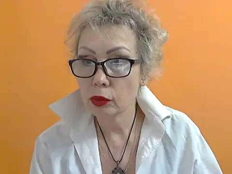 Snapshot of NessyJenixs chatting on 02-25-25, 07:49 NessyJenixs online show from 02-25-25, 07:49