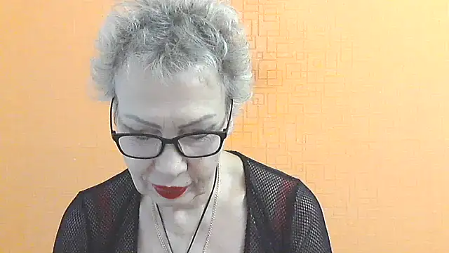 NessyJenixs online show from 11-29-25, 08:03