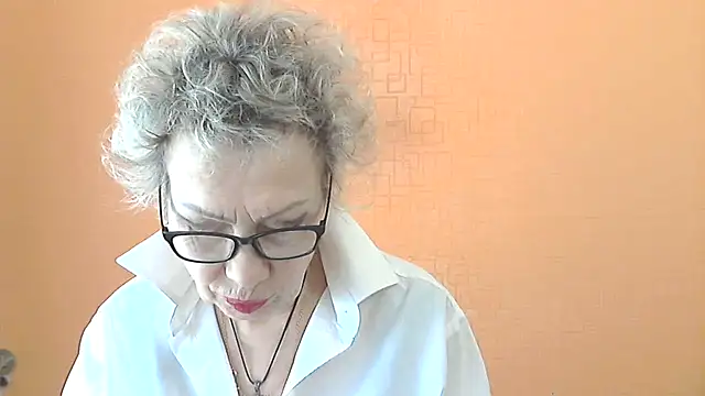 NessyJenixs online show from 03-26-26, 07:17