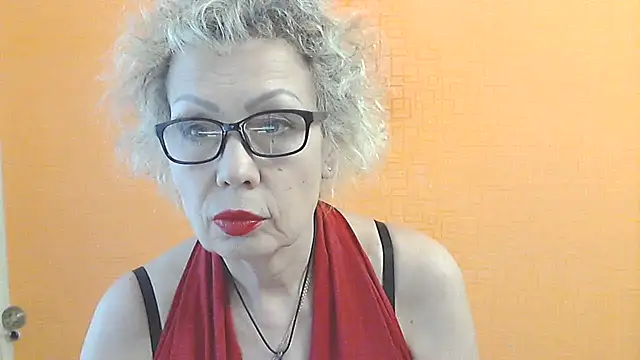 NessyJenixs online show from 06-19-26, 01:06