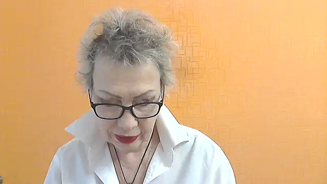 NessyJenixs online show from 12-21-25, 07:54