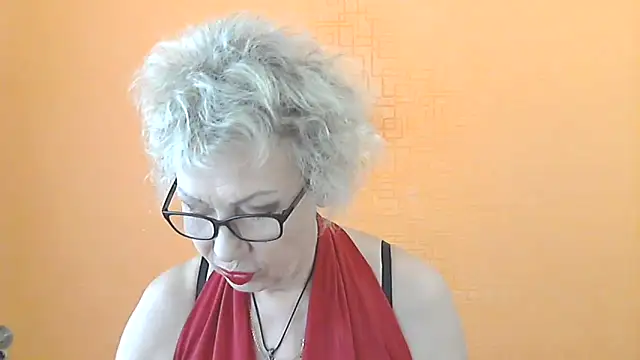 NessyJenixs online show from 06-14-26, 06:36