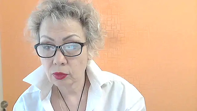 NessyJenixs online show from 03-24-26, 07:19