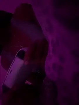 theprettysoles online show from 04-08-26, 06:37