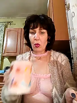 Laura Kiss online show from 12-05-25, 03:21