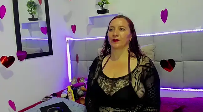 Snapshot of Madisson_Housse chatting on 02-22-25, 10:52 Madisson Housse online show from 02-22-25, 10:52