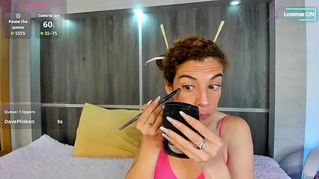 Bryna  online show from 01-08-26, 05:02