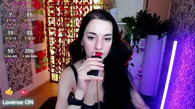 Snapshot of JessicaAlfo chatting on 02-24-26, 02:12 JessicaAlfo online show from 02-24-26, 02:12