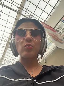 fiorella paris online show from 03-14-26, 09:10