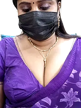 Queenflowerr online show from 03-02-25, 04:47