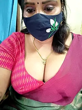 Queenflowerr online show from 02-23-26, 05:57