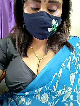 Queenflowerr online show from 04-09-26, 03:29