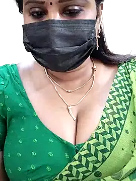 Queenflowerr online show from 02-13-25, 02:56