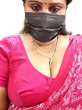 Queenflowerr online show from 02-09-25, 05:11