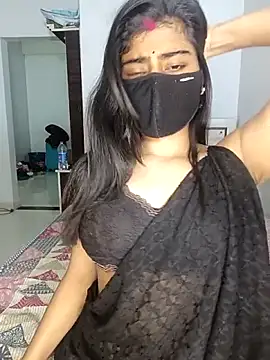 Snapshot of Love-N chatting on 10-06-25, 07:14 Love-N online show from 10-06-25, 07:14