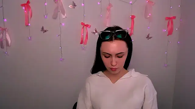 Nikonara Love online show from 04-16-26, 01:23