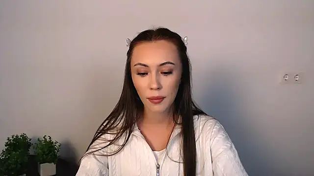 Nikonara Love online show from 10-19-25, 01:03