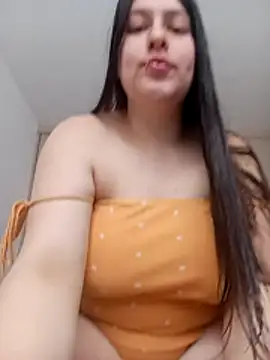 Snapshot of ary-cooper chatting on 02-25-26, 06:30 ary-cooper online show from 02-25-26, 06:30