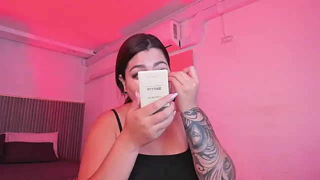 bonnieAn online show from 11-27-25, 11:32