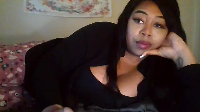 Snapshot of angeliquebelcali chatting on 04-29-26, 06:47 angeliquebelcali online show from 04-29-26, 06:47