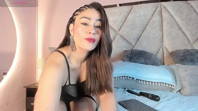 Mara Torres1 online show from 04-23-26, 12:40