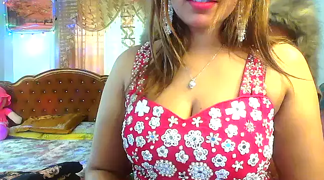 Snapshot of Ohh_Alvirah chatting on 02-02-25, 02:06 Ohh Alvirah online show from 02-02-25, 02:06