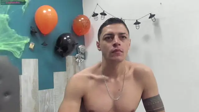 Frank Millers online show from 10-25-25, 01:12