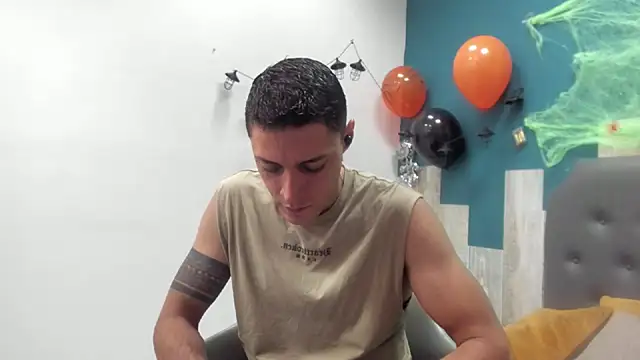 Frank Millers online show from 10-24-25, 08:08