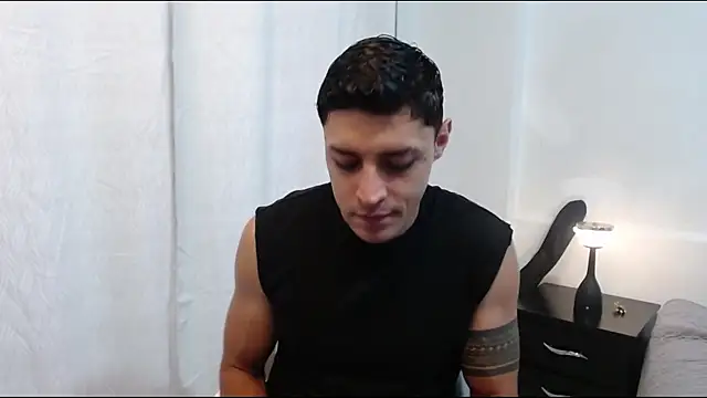 Snapshot of Frank_Millers chatting on 04-23-26, 12:29 Frank Millers online show from 04-23-26, 12:29