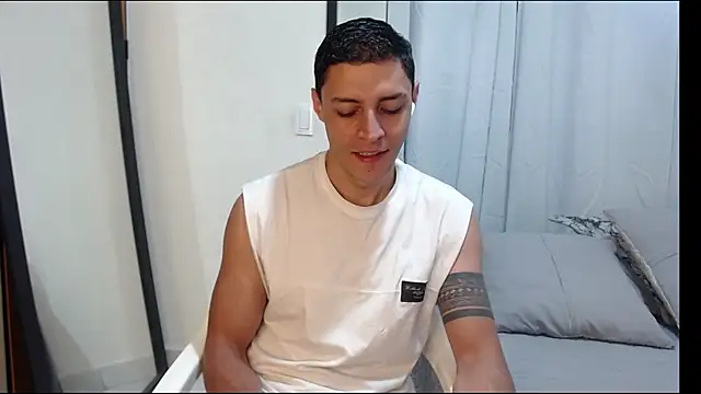 Frank Millers online show from 03-16-26, 12:31